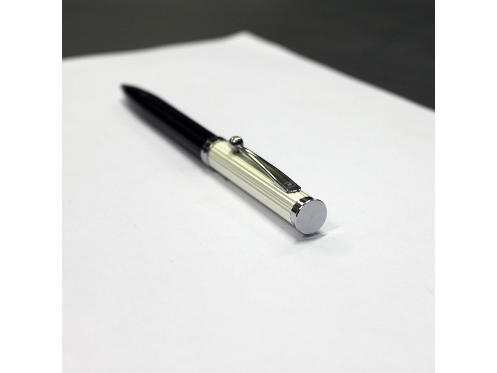 Шариковая авторучка Post-Moderne. Cerruti 1881