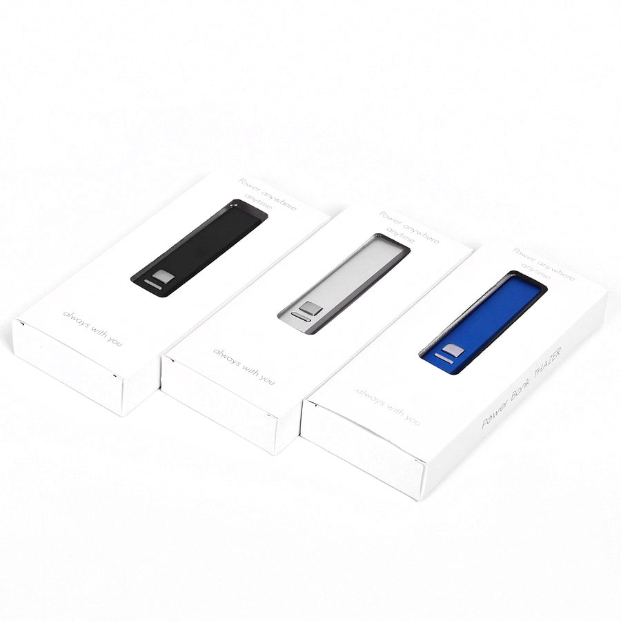 Универсальное зарядное устройство "Thazer" (2200mAh) Универсальное зарядное устройство "Thazer" (2200mAh)
